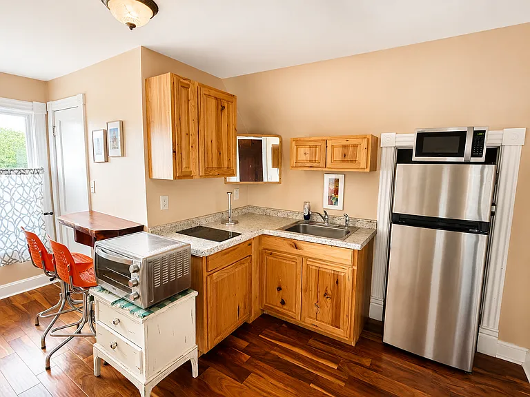 316 N 6th St #D — Photo 2