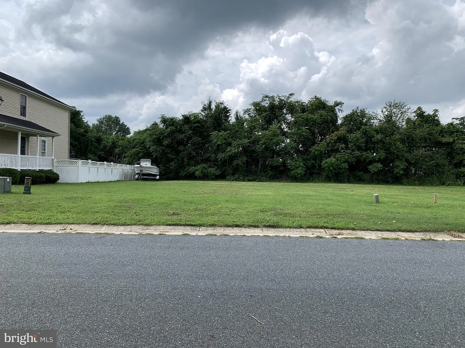 Mallard Dr photo 1