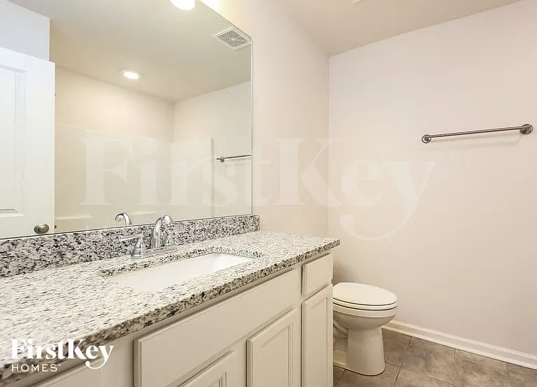 410 Stonefence Dr — Photo 13