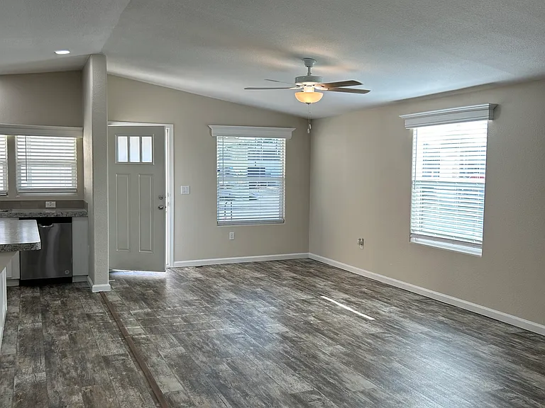 Palm Lodge Estates — Photo 100