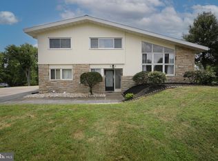 21 Red Rowan Ln, Plymouth Meeting, PA 19462
