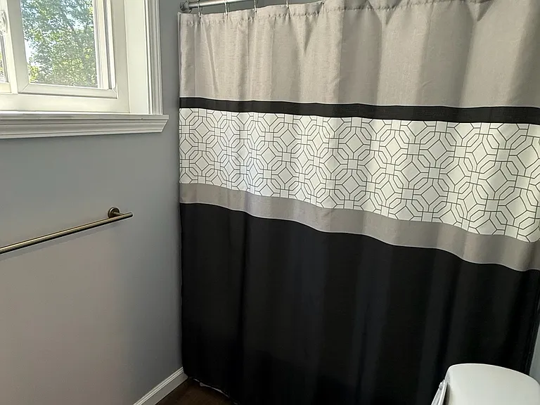 64 Frances St — Photo 21