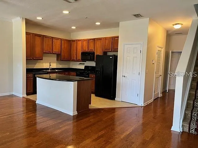 532 Jasmine Way — Photo 19