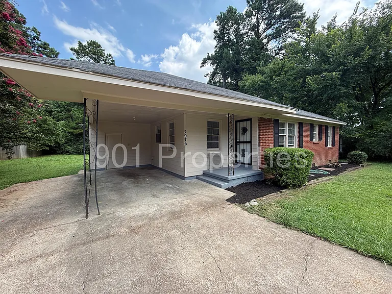 2976 Ruskin Rd — Photo 2