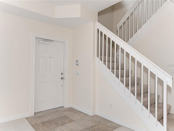 4th image of 1501 Burgos Dr