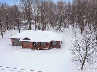 401 Niles St, Lakeview, MI 48850