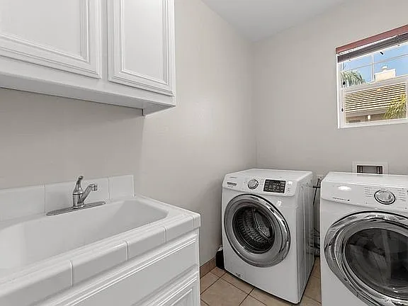 727 Talbot Ct — Photo 13