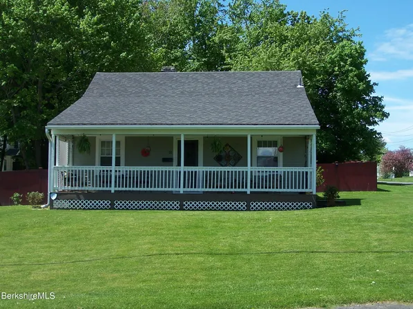 51 Kensington Ave, Pittsfield, MA 01201