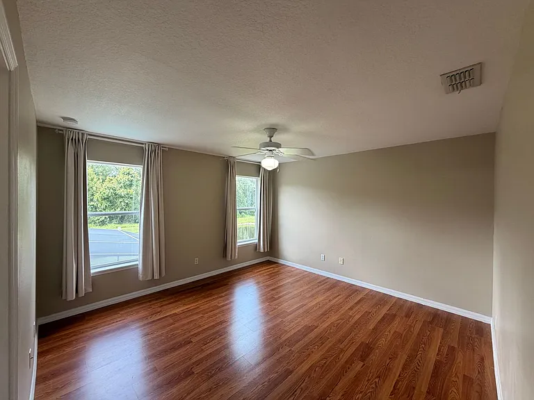 260 Blue Jay Way — Photo 10