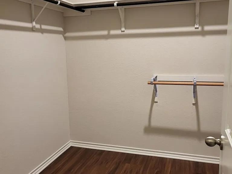 6934 Shiraz Way — Photo 21