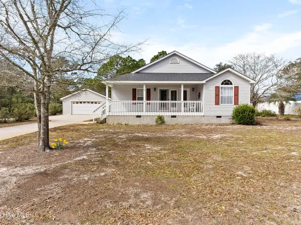 167 NW 4th Street, Oak Island, NC 28465