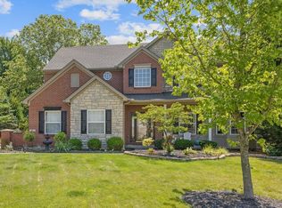 1491 Deerfield Pointe Dr, Milford, OH 45150