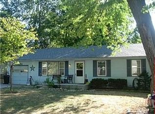 706 SW 17th St, Blue Springs, MO 64015