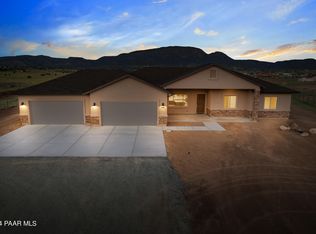 9901 N Martingale Way, Prescott Valley, AZ 86315