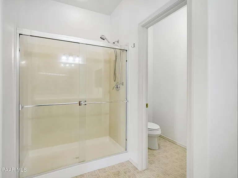 1079 N Hobble Strap St — Photo 16