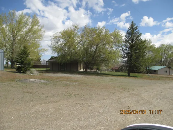 208 Co Rd 232, Cedarville, CA 96104