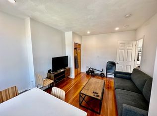 116 Prince St #3, Boston, MA 02113