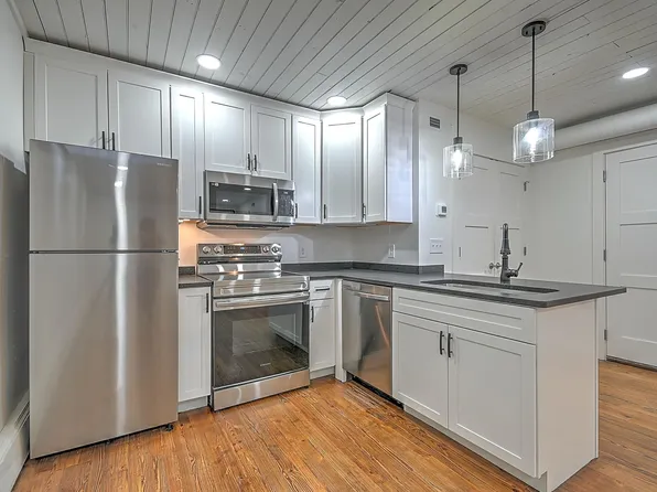 503 State St #202, Bristol, VA 24201