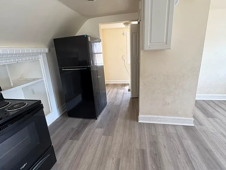 184 Columbia Ave #1 — Photo 3
