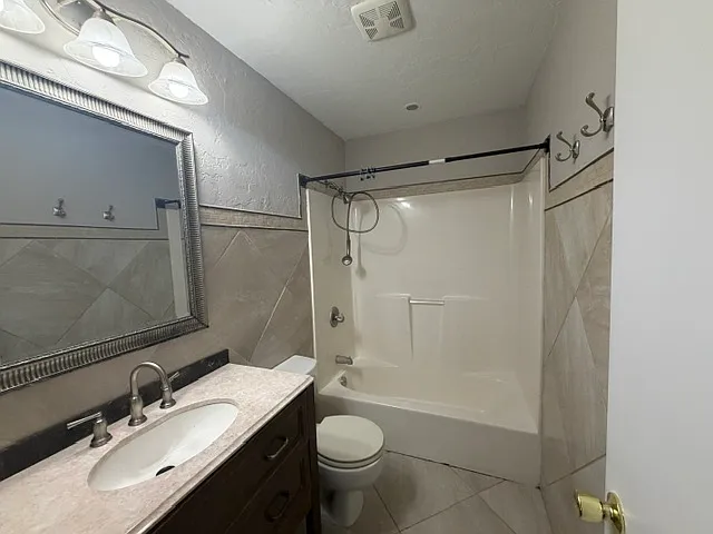 431 Apple Dr — Photo 8