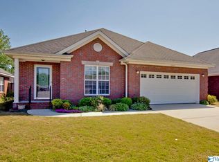 1204 Excalibur Dr SW, Decatur, AL 35603