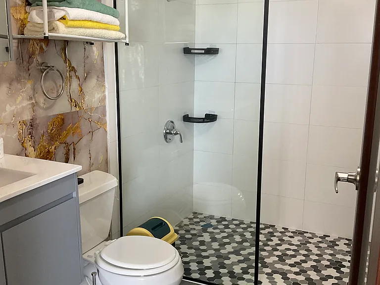 21-25 Avenida Laguna #10L — Photo 4