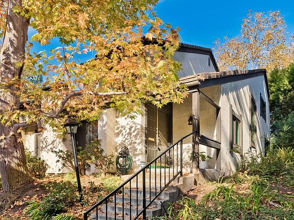 4th image of 5111 Velvet Ln