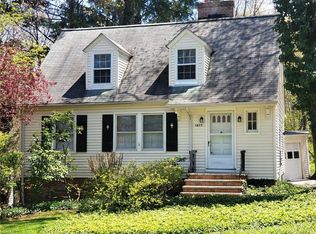 1877 Temblethurst Rd, South Euclid, OH 44121