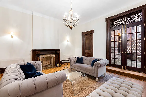 Sold by Vandenberg | media 4