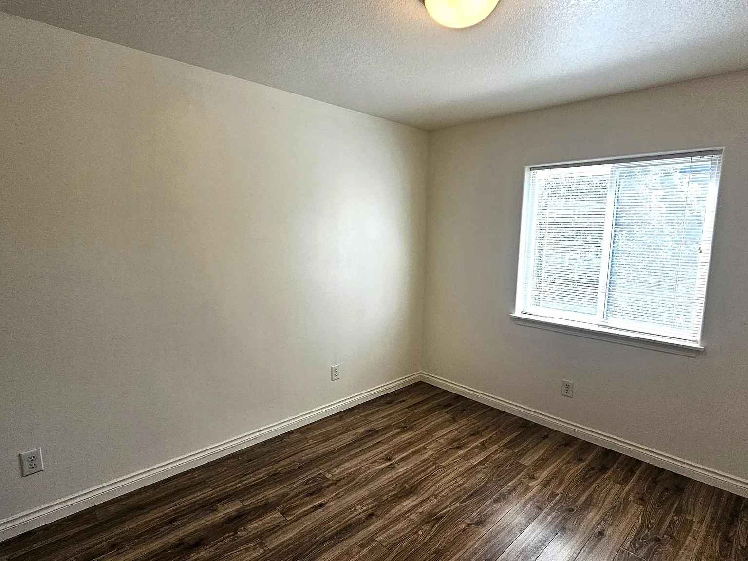 Brown - 1817 NE 88th Cir - 1 — Photo 3