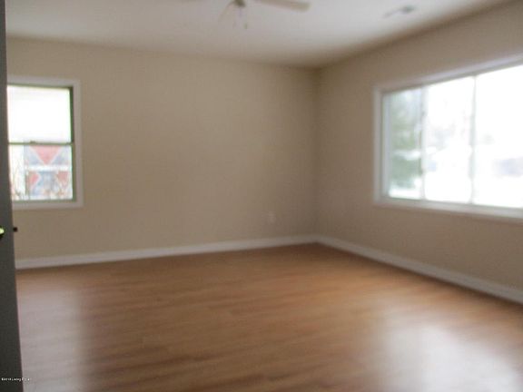 4th image of 6001 Alanadale Dr