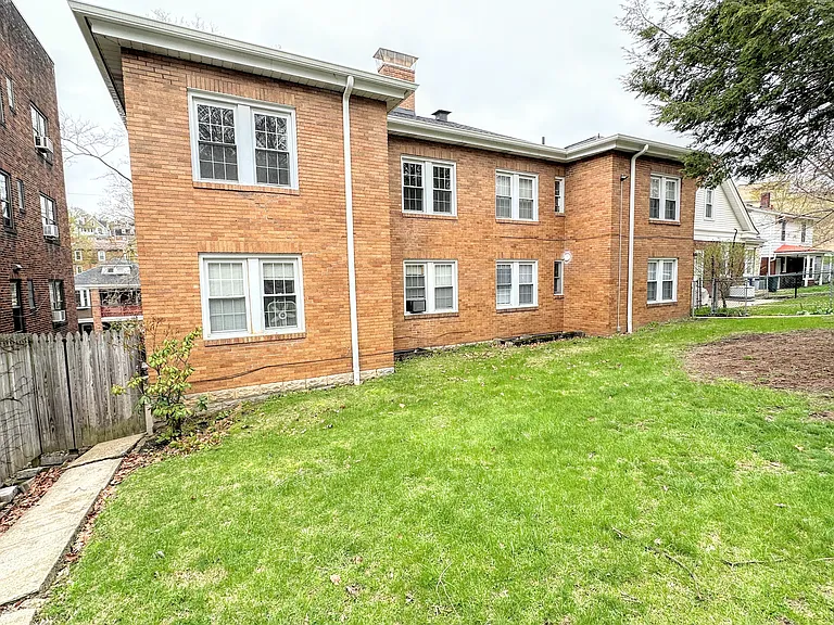 1326 Arkansas Ave — Photo 14