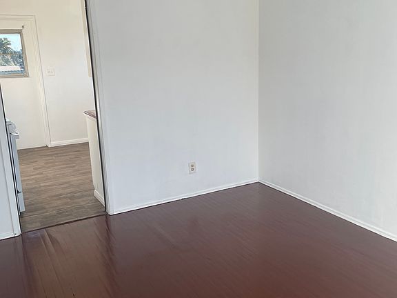 2nd image of 8357 Finley Ave #8357