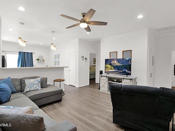 5th image of 7043 W MCMAHON Way