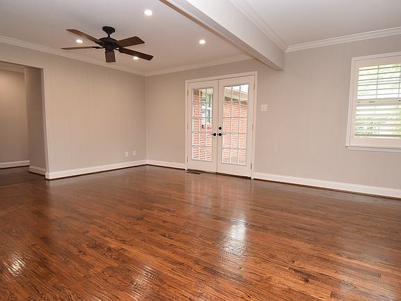 5th image of 743 Newberry Dr