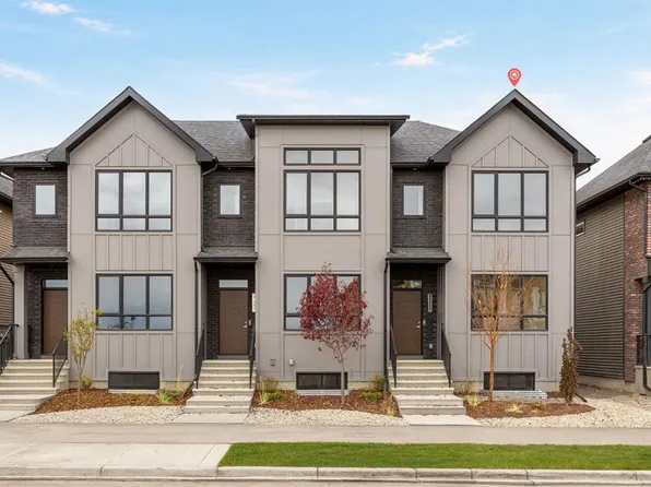 21527 NW Sheriff King St SW, Calgary, AB T2X 0T9