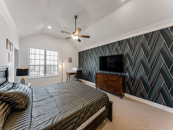 5th image of 115 Kensington Dr #115