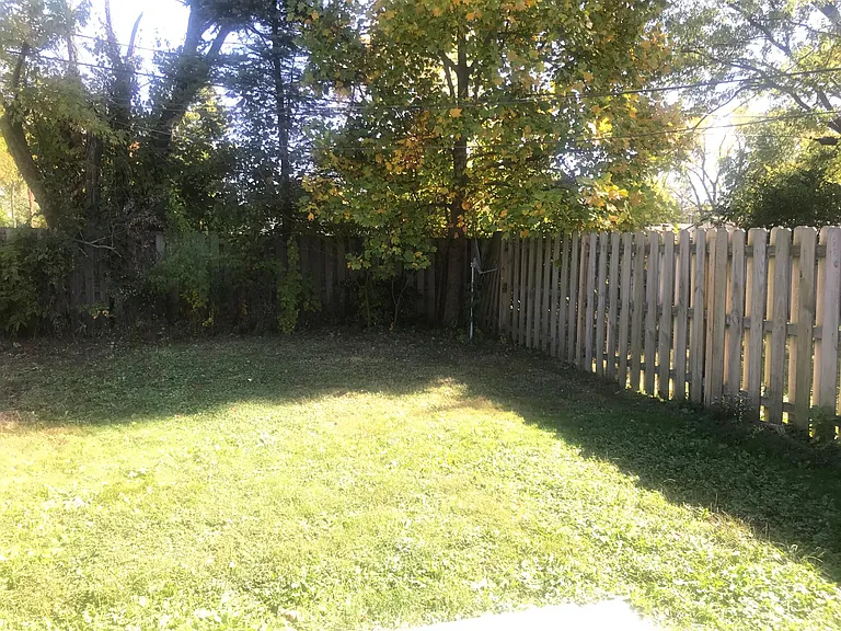10443 Bellefontaine St #A — Photo 15