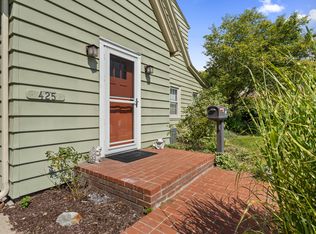 425 Wakewa Ave, South Bend, IN 46617