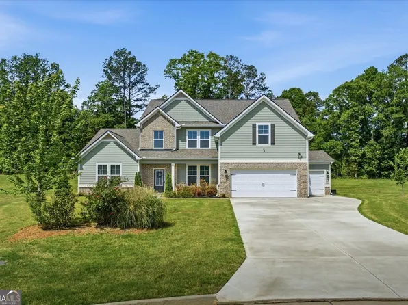 2 Whites Pond Rd, Moreland, GA 30259