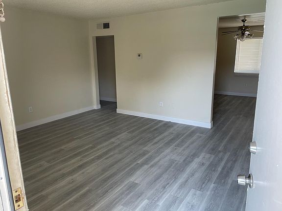 5th image of 3143 S H St APT 8