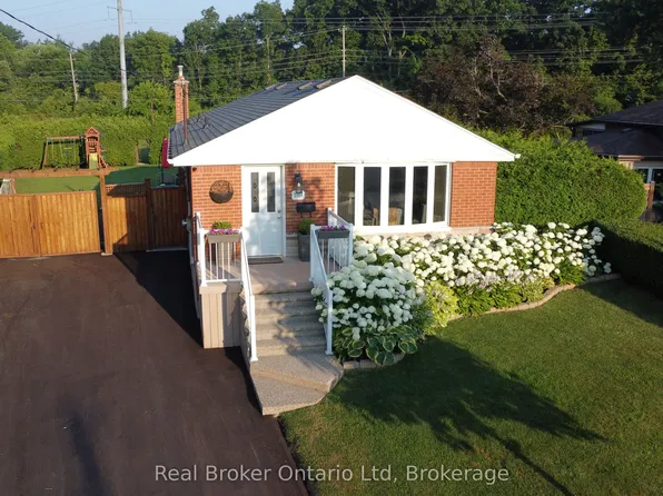 1518 Fisher Ave, Burlington, ON L7P 2L8