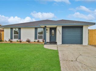 2532 Buccaneer Dr, Marrero, LA 70072