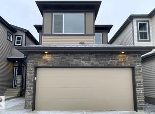 6271 29th Ave NW, Edmonton, AB T6J4J2