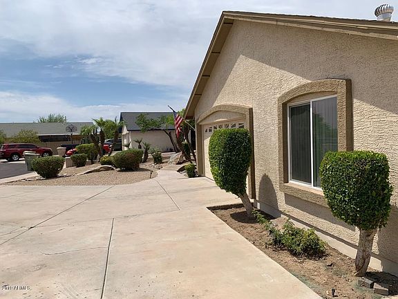 4th image of 6128 N 89th Dr
