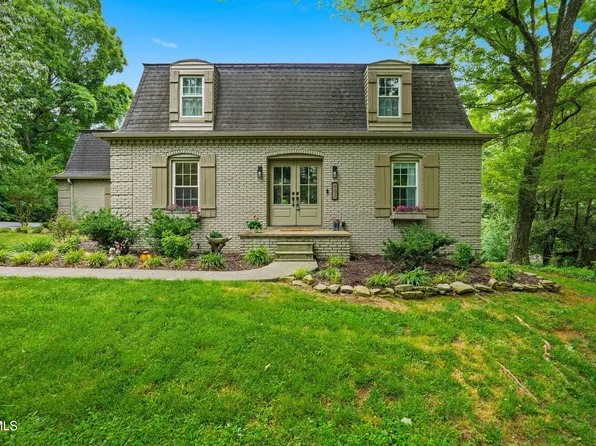 901 Beechwood Dr, Kingsport, TN 37663