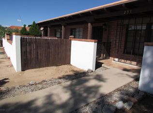 257 S La Canada Dr, Green Valley, AZ 85614