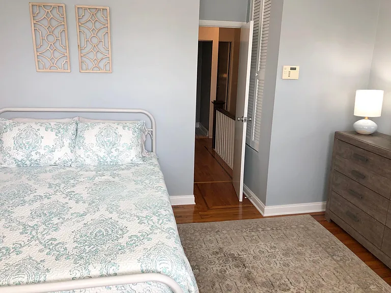 13 N Marion Ave — Photo 9
