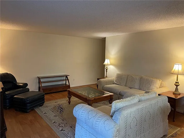 3083 Westwood Way — Photo 11