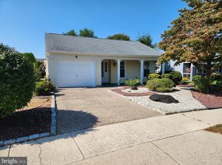 3 Dunstable Rd, Southampton, NJ 08088